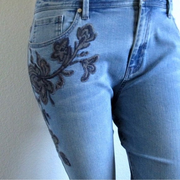 FLARE LEG Women's Vintage Inspired Retro Jeans Plus Size 20 Sunrise 51 NWOT - Picture 4 of 5